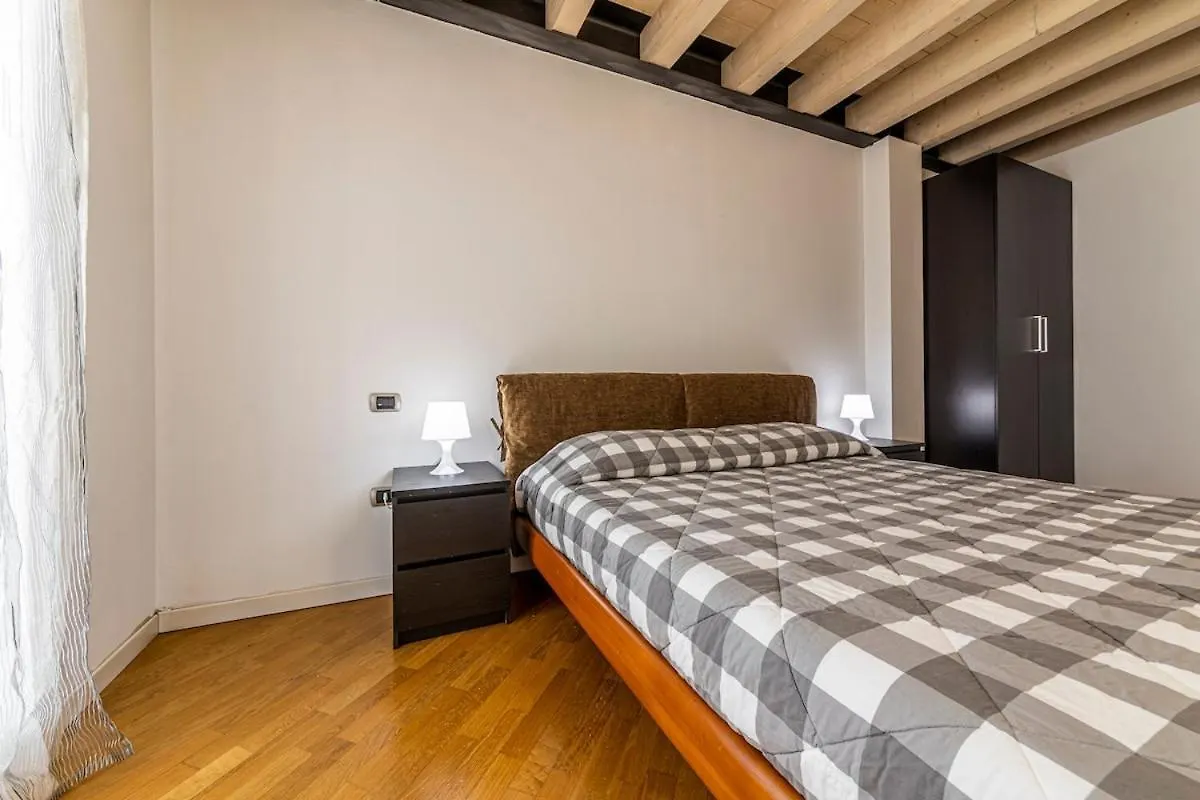 Apartment Barbudo'S House Lonato del Garda Italien